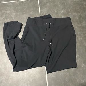 Velocity Women's Traveler Solid Black Soft Pants